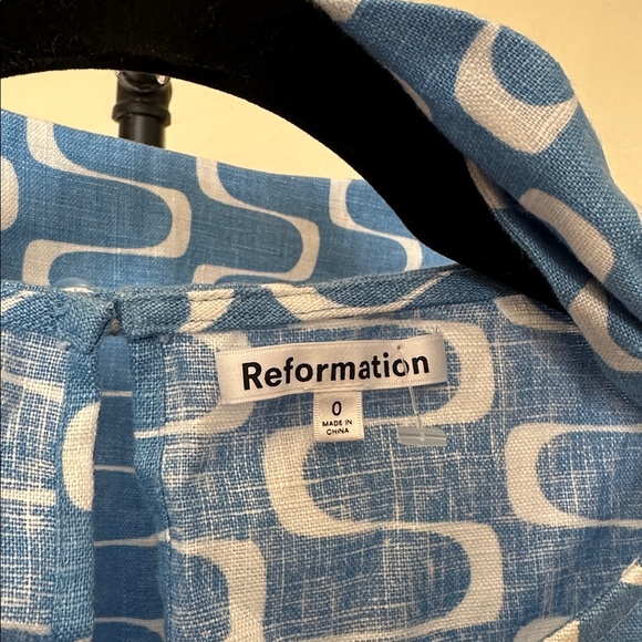 Reformation Farley 100% Linen pool side 2 pc set Blue White Patterned Skirt NWT - Picture 4 of 17
